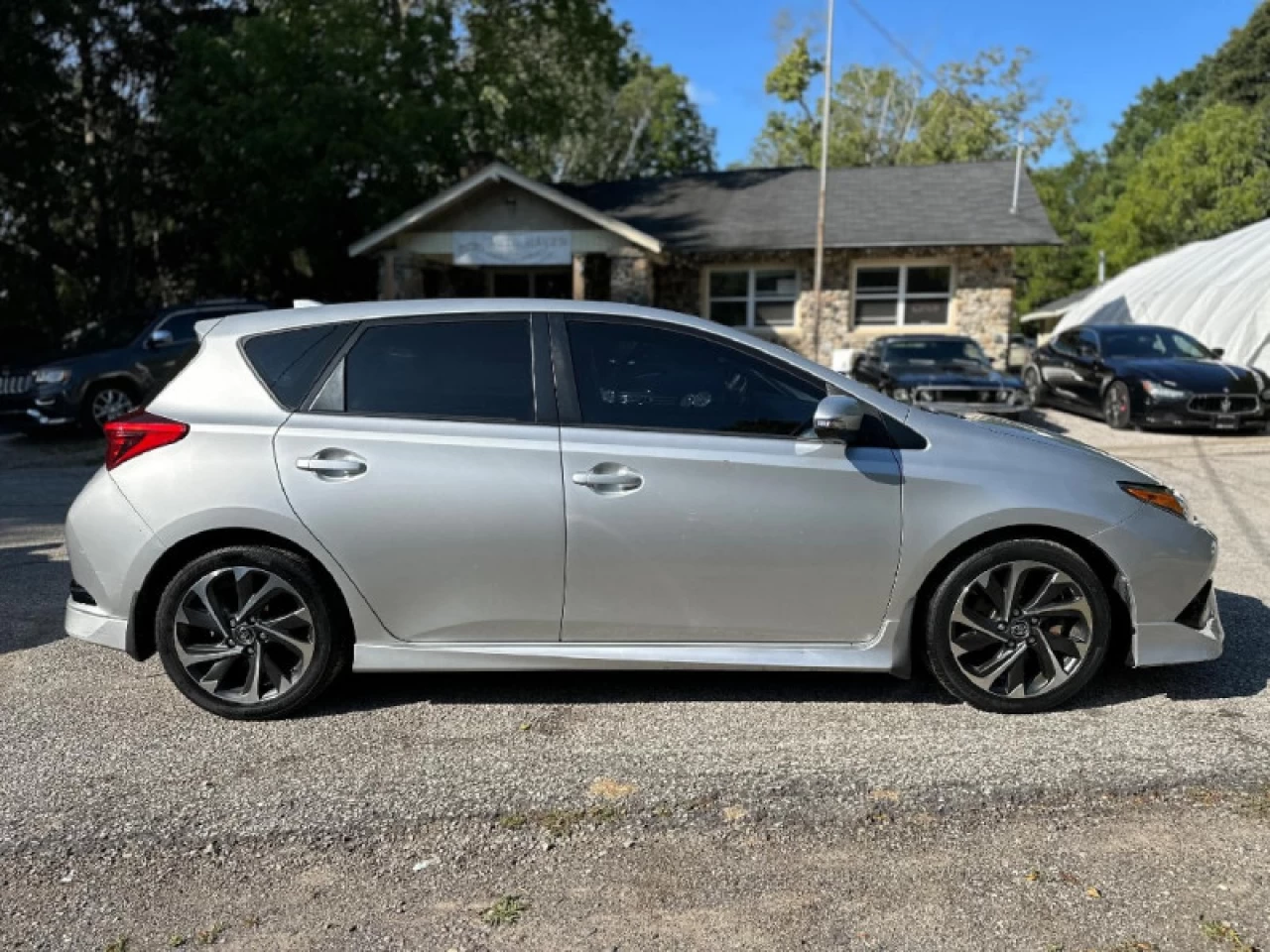 2018 Toyota Corolla iM Base Main Image