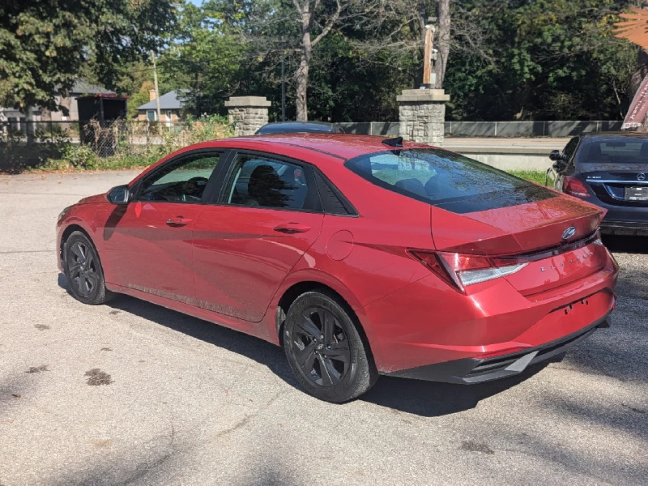 2021 Hyundai Elantra SEL Main Image