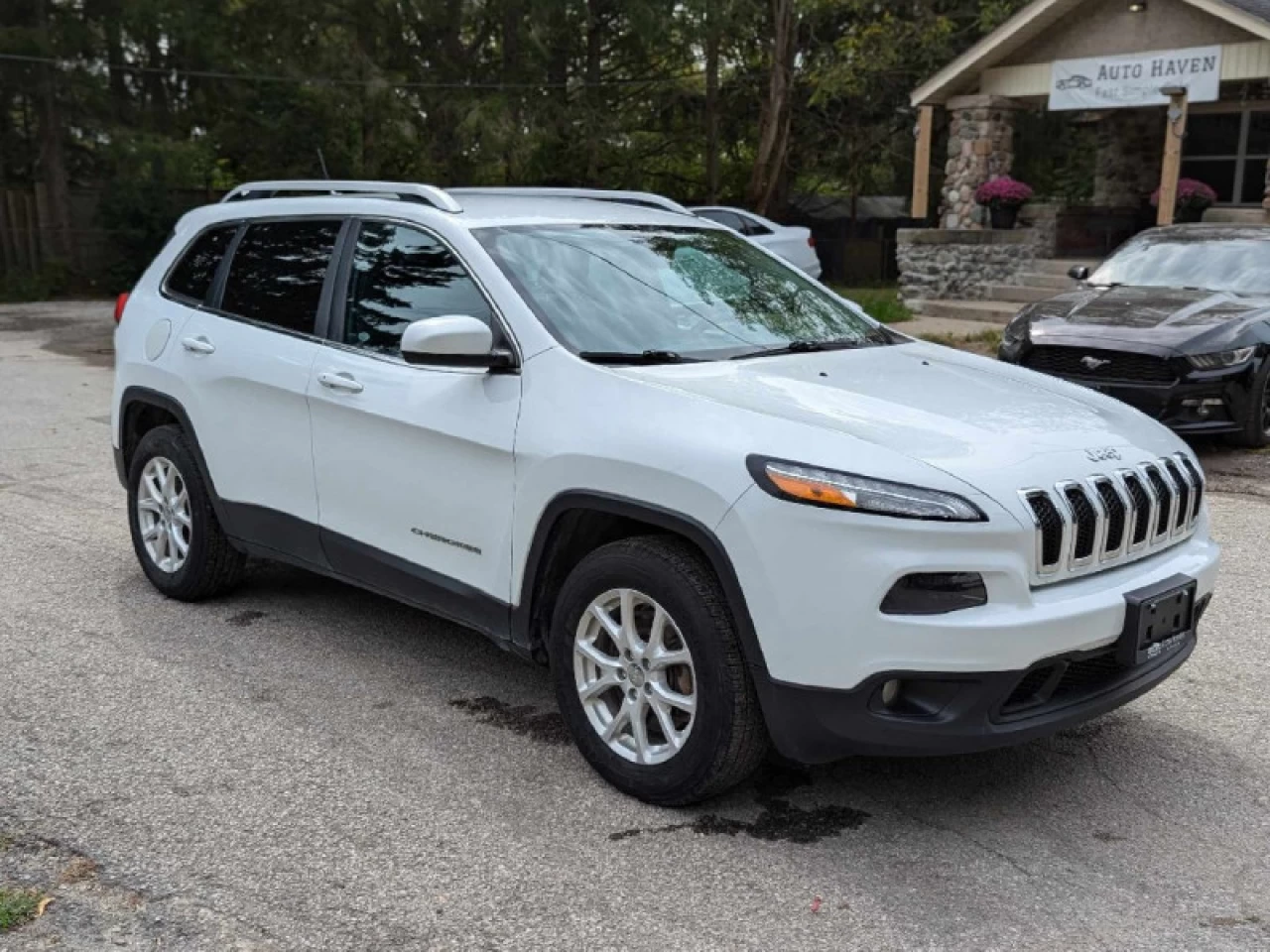 2015 Jeep Cherokee North Main Image