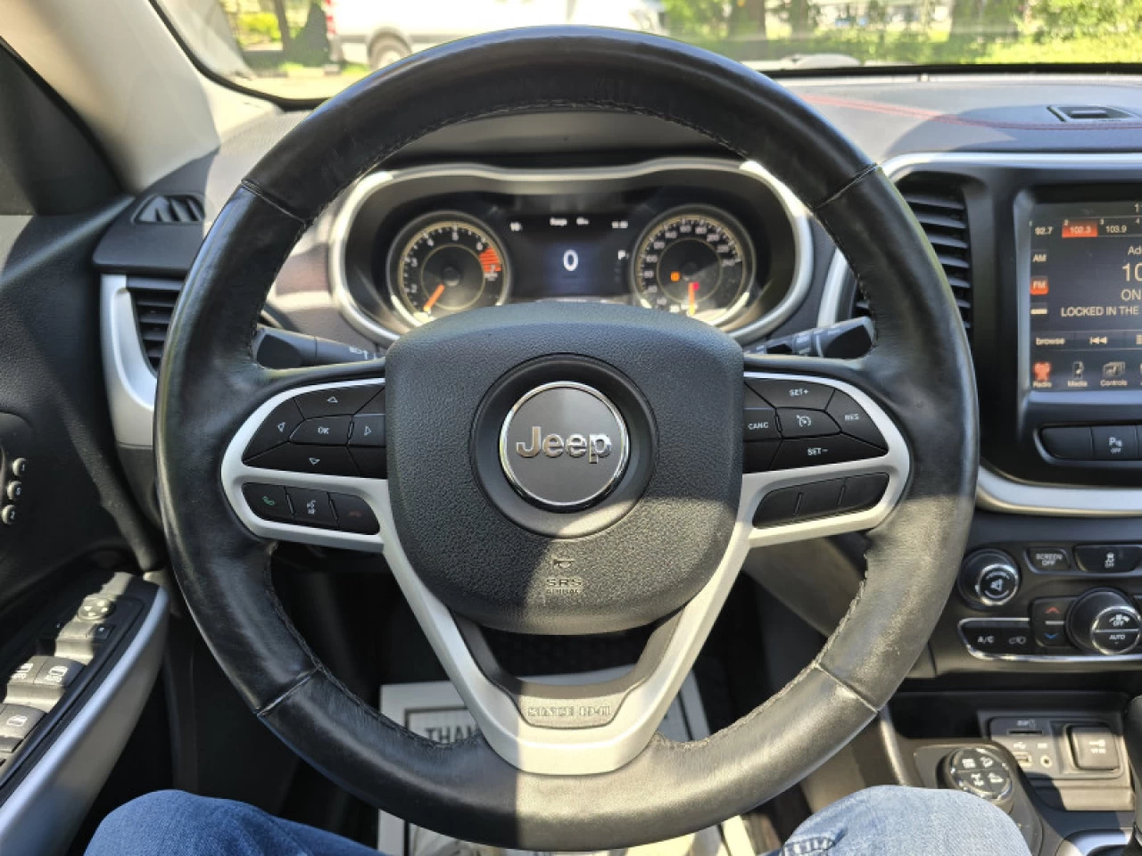 2017 Jeep Cherokee  Main Image