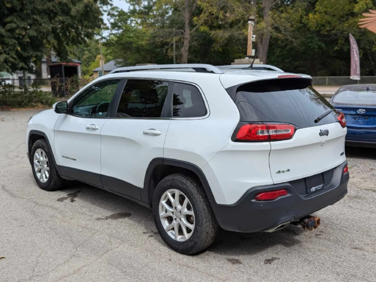 2015 Jeep Cherokee North Main Image