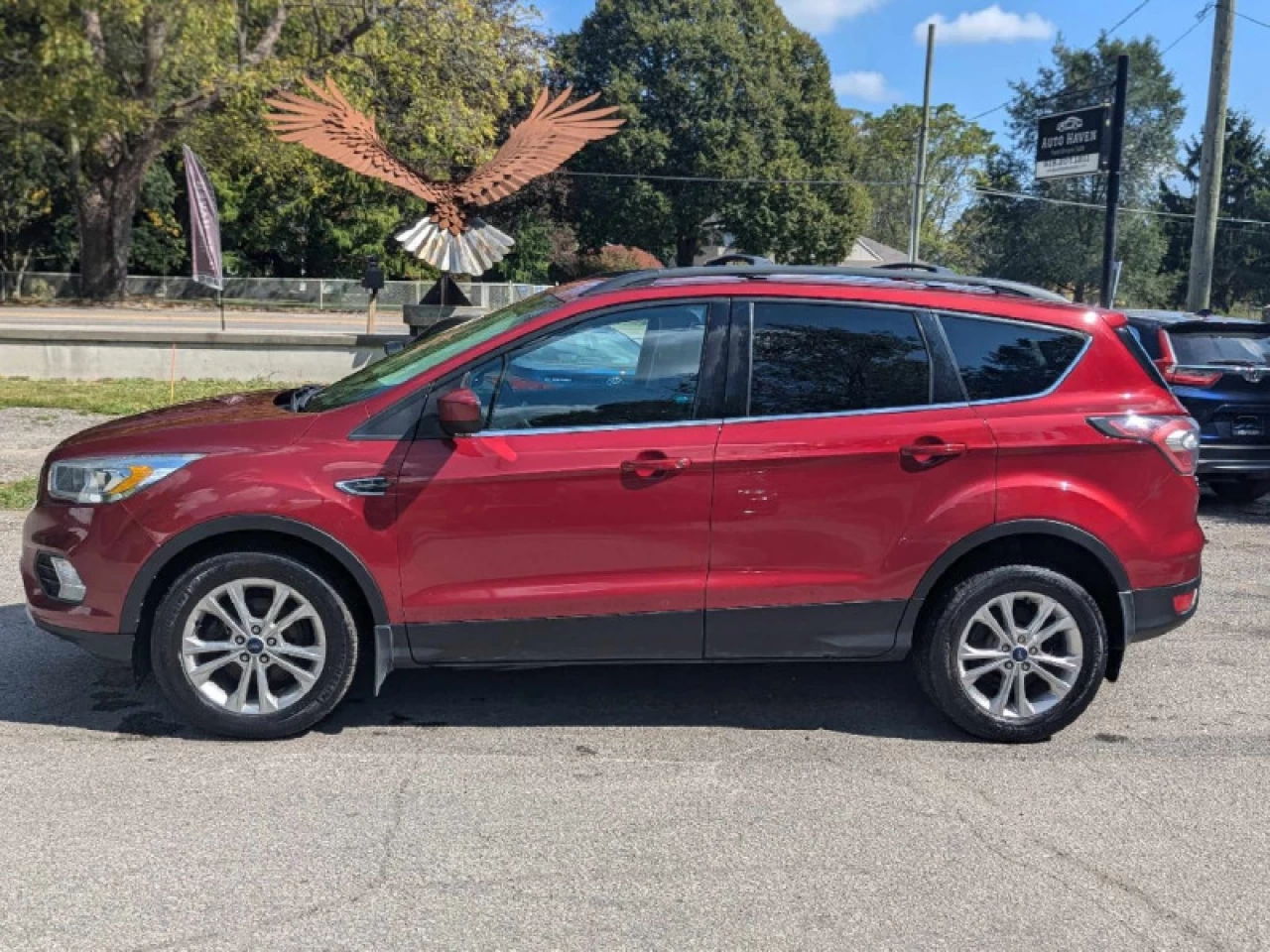 2017 Ford Escape SE Main Image