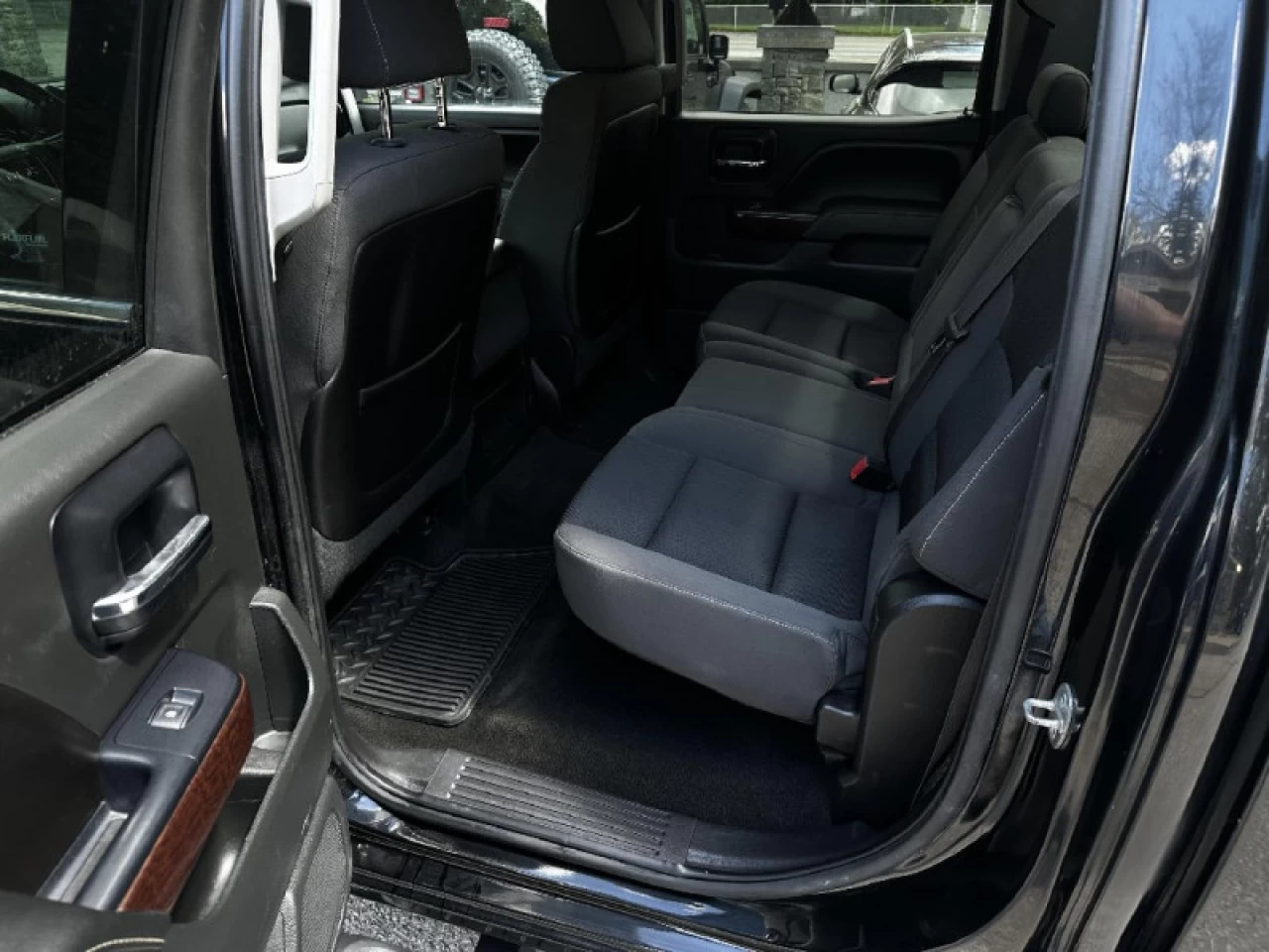 2014 GMC Sierra 1500 SLE Main Image