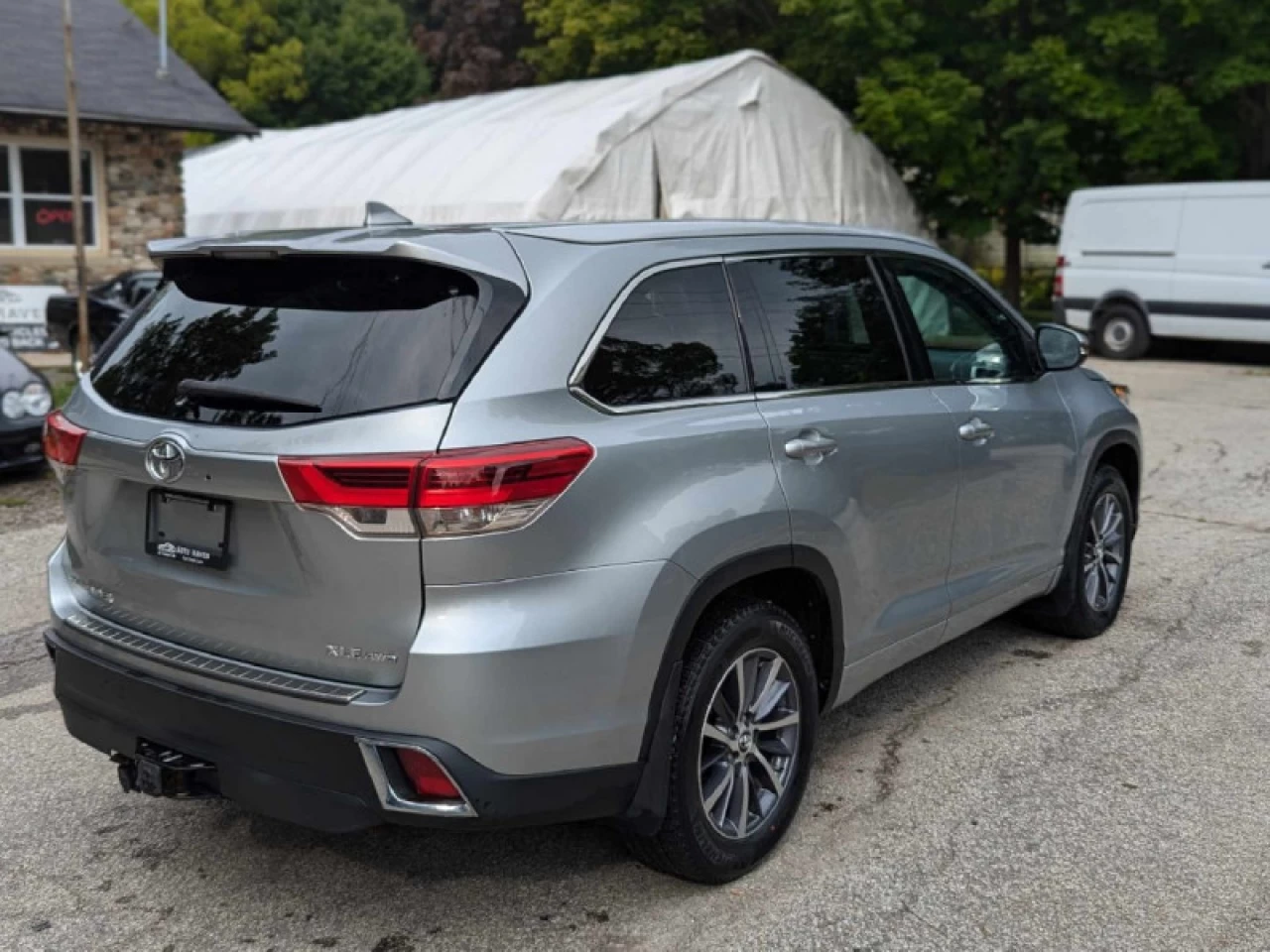 2018 Toyota Highlander XLE AWD Main Image