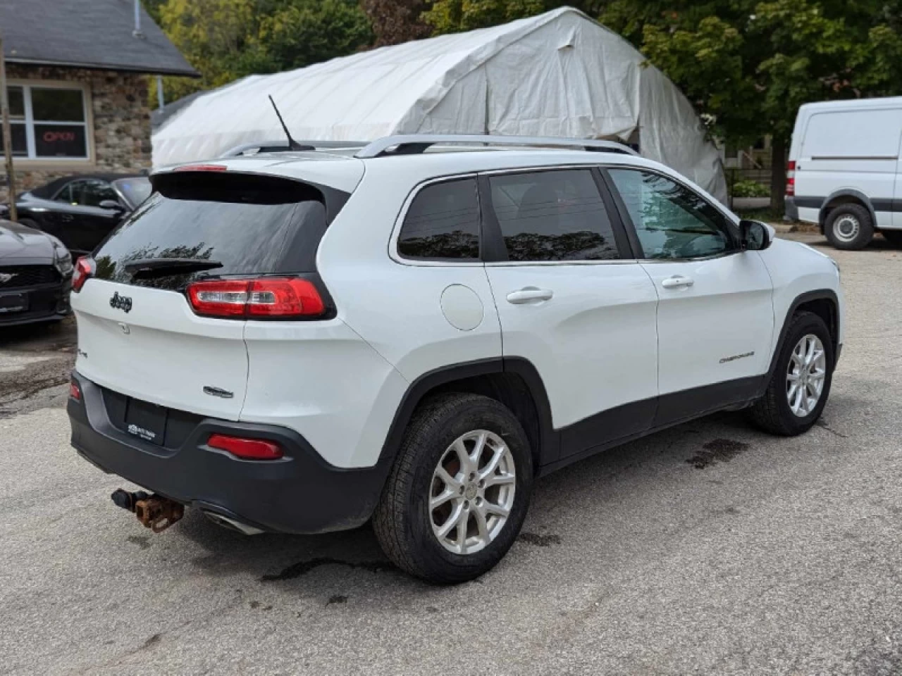 2015 Jeep Cherokee North Main Image