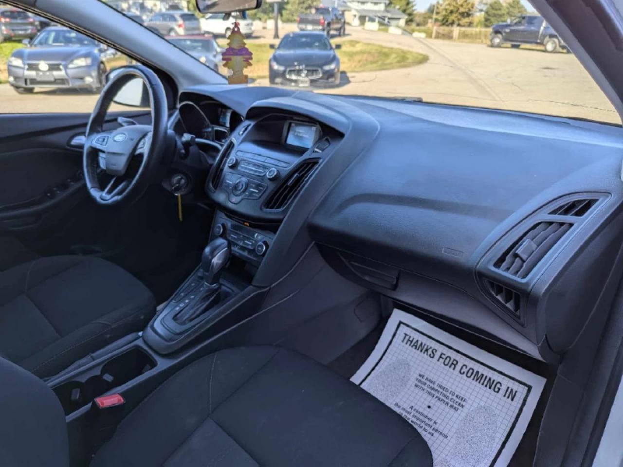 2018 Ford Focus SE Main Image