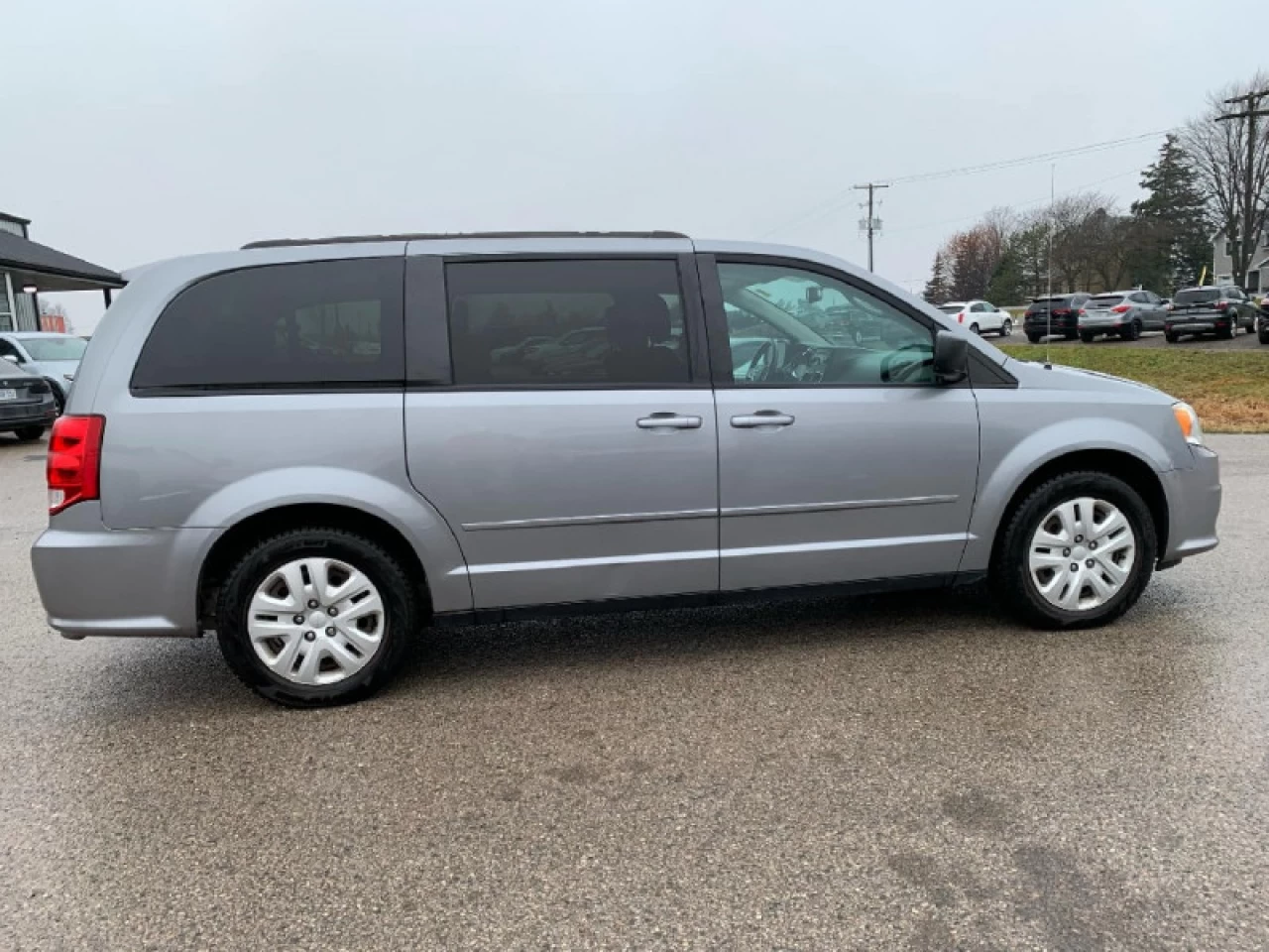 2014 Dodge Grand Caravan SXT Main Image