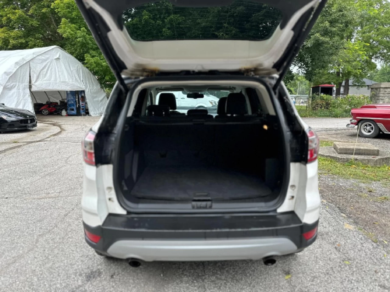 2017 Ford Escape Titanium Main Image