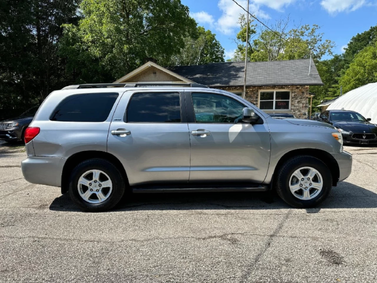 2013 Toyota Sequoia SR5 Main Image