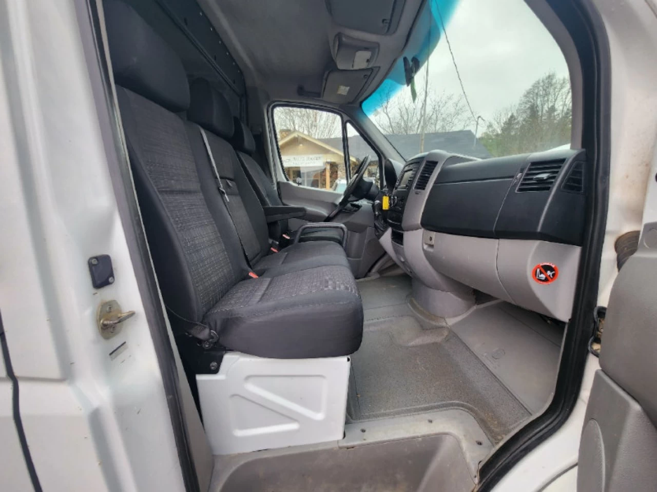 2015 Mercedes-Benz Sprinter Cargo 3 2500 144 WB Main Image