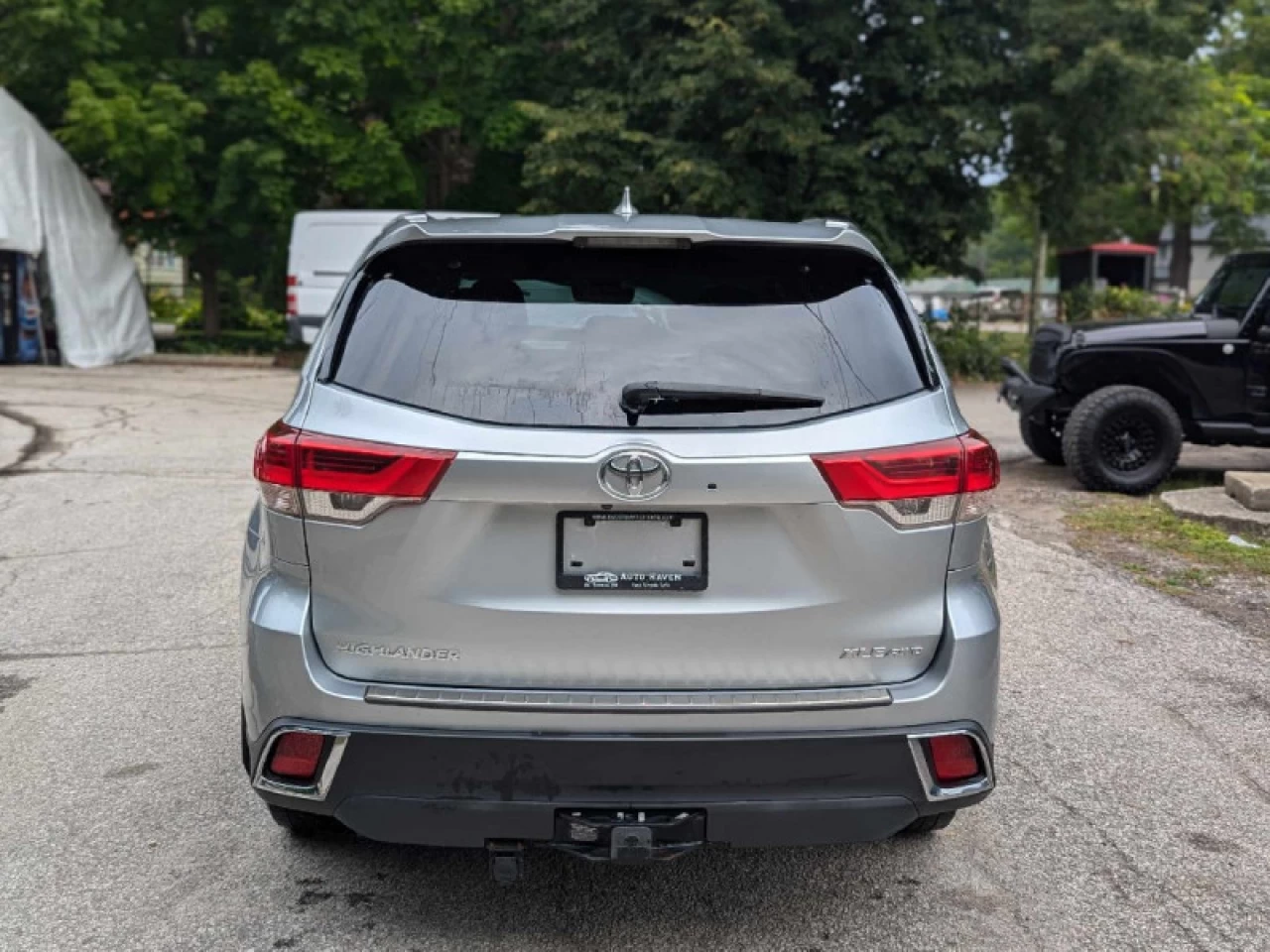 2018 Toyota Highlander XLE AWD Main Image