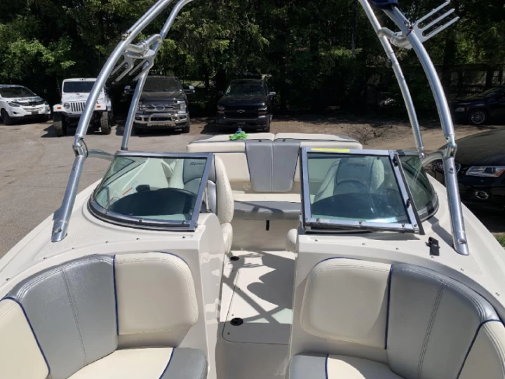 2009 Searay 185 