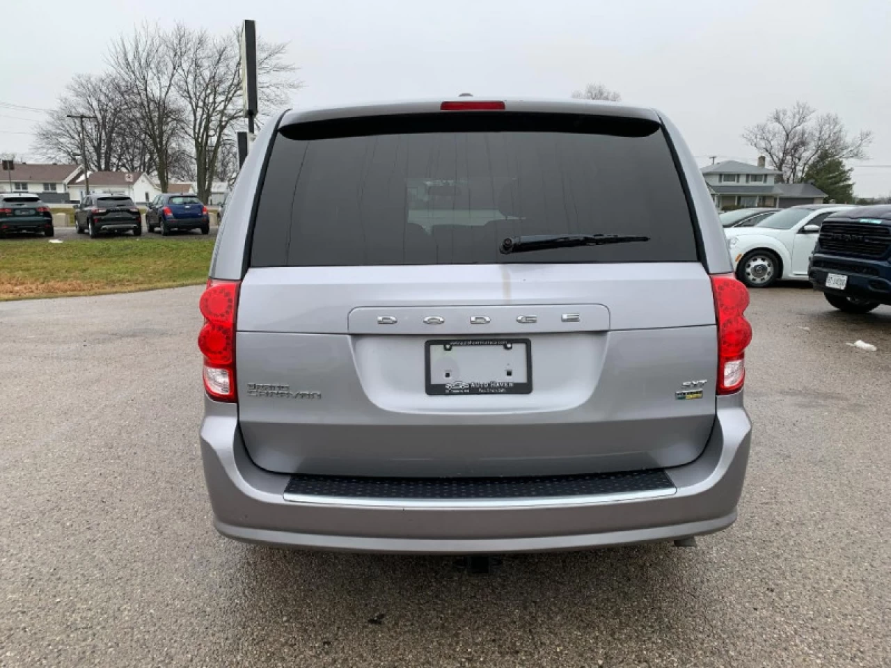 2014 Dodge Grand Caravan SXT Main Image