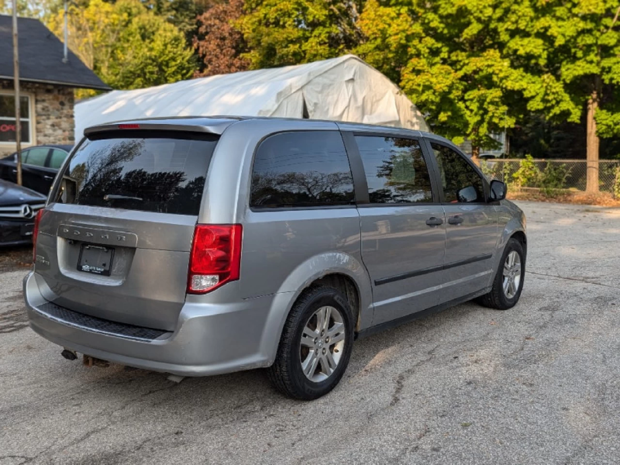 2015 Dodge Grand Caravan Canada Value Package Main Image