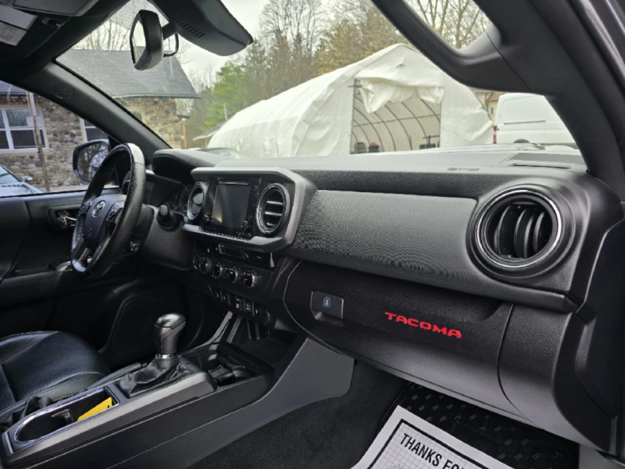 2018 Toyota Tacoma SR5 Main Image