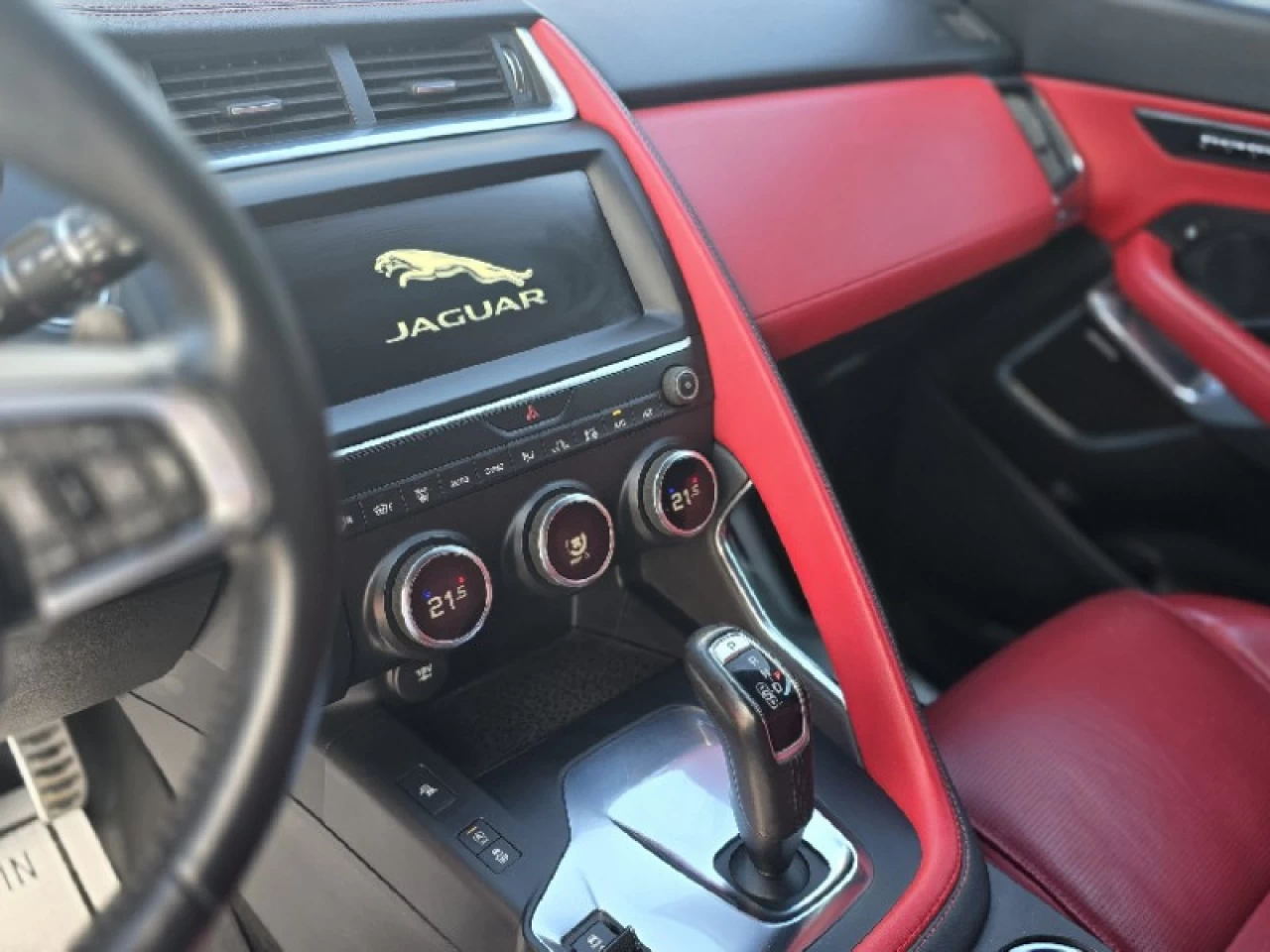 2019 Jaguar E-Pace R-Dynamic HSE Main Image