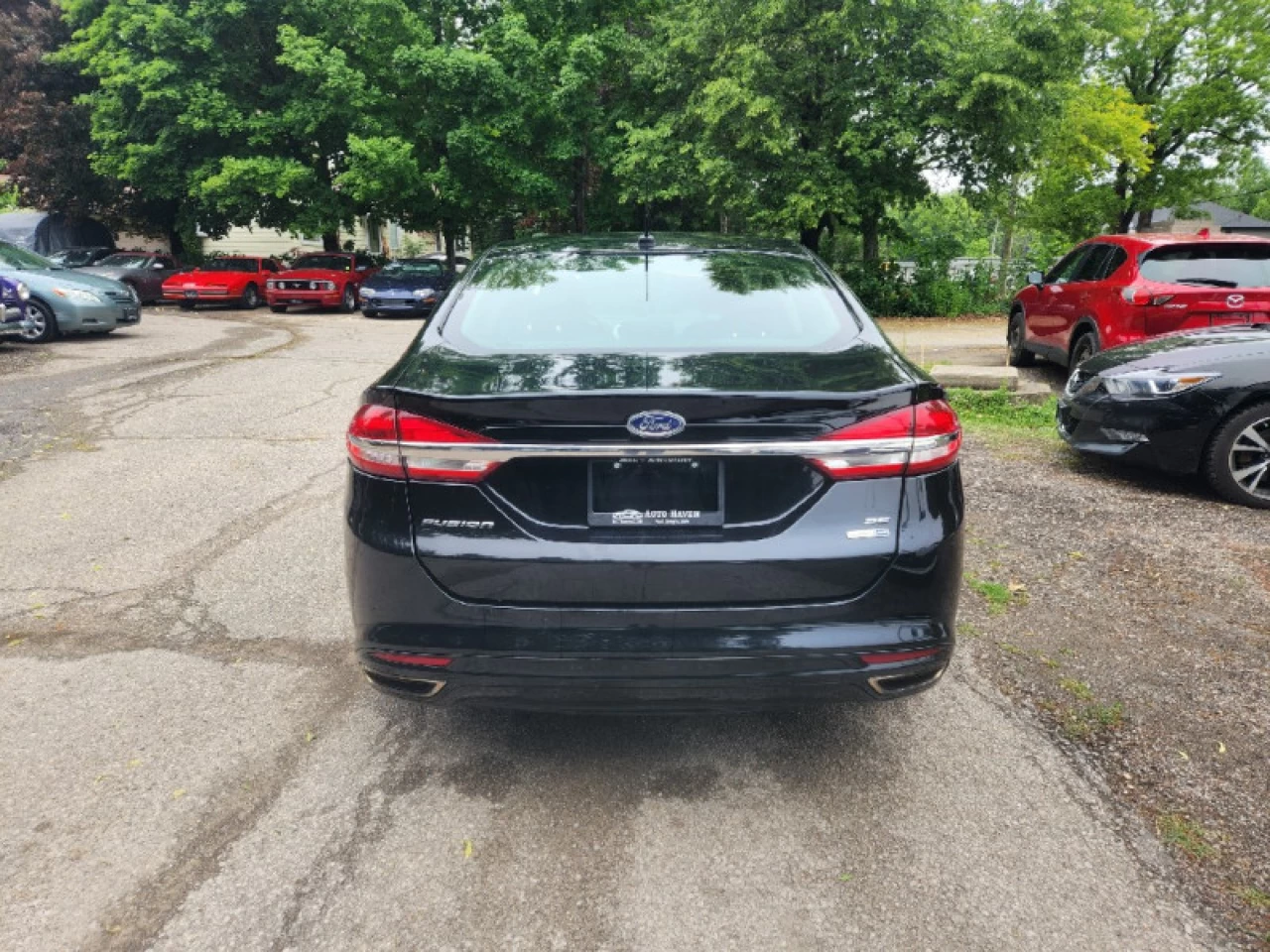 2017 Ford Fusion SE Main Image