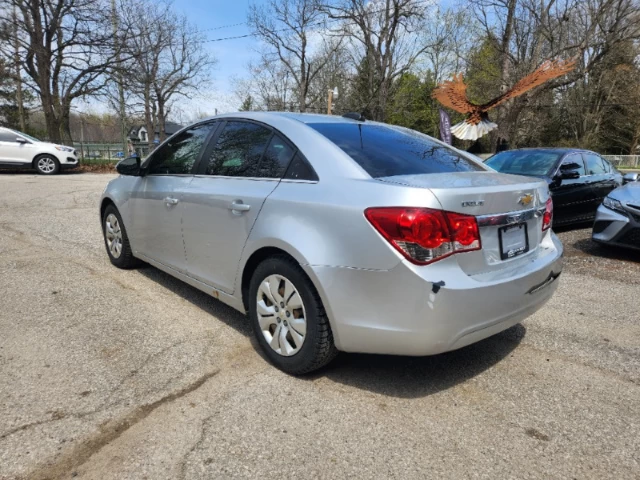 Chevrolet Cruze 1LT AUTO 2015