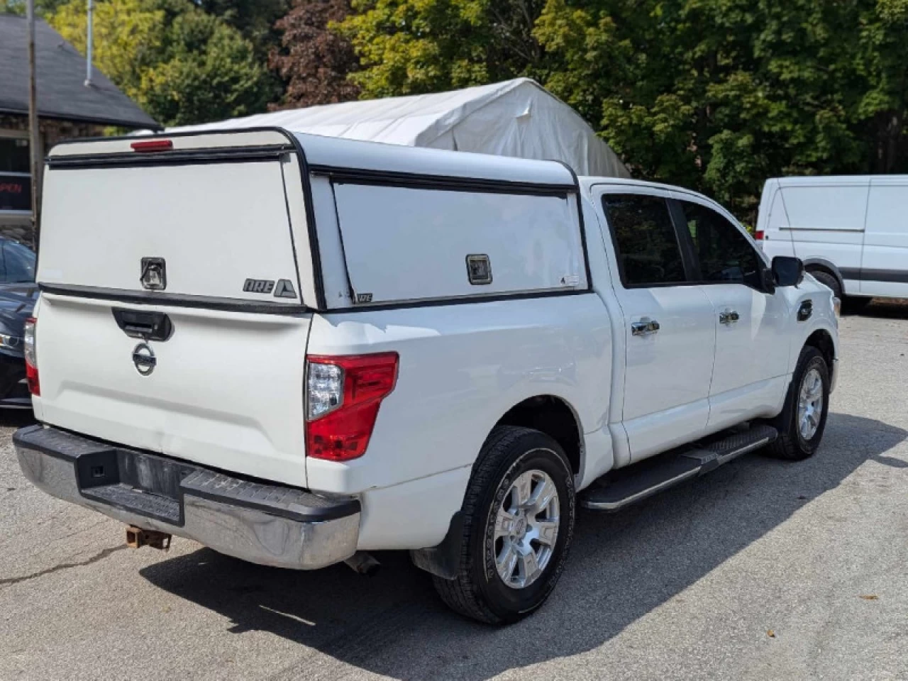 2017 Nissan Titan  Main Image