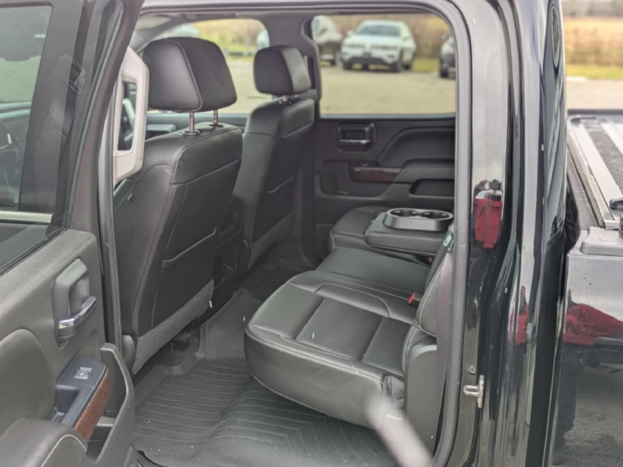 2017 GMC Sierra 1500 SLT Main Image