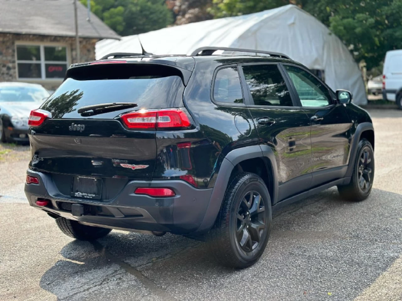 2015 Jeep Cherokee TRAILHAWK Main Image