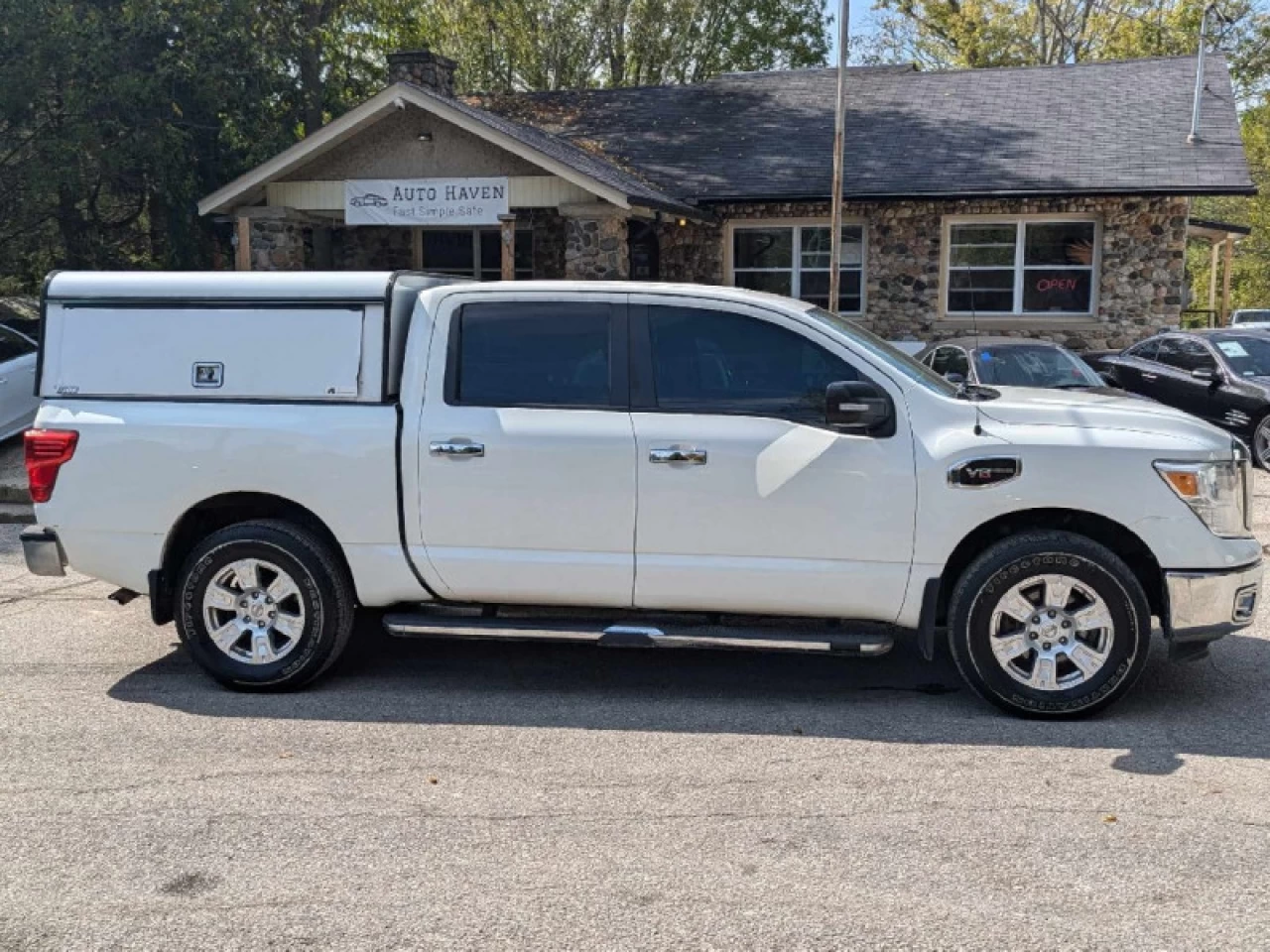 2017 Nissan Titan  Main Image