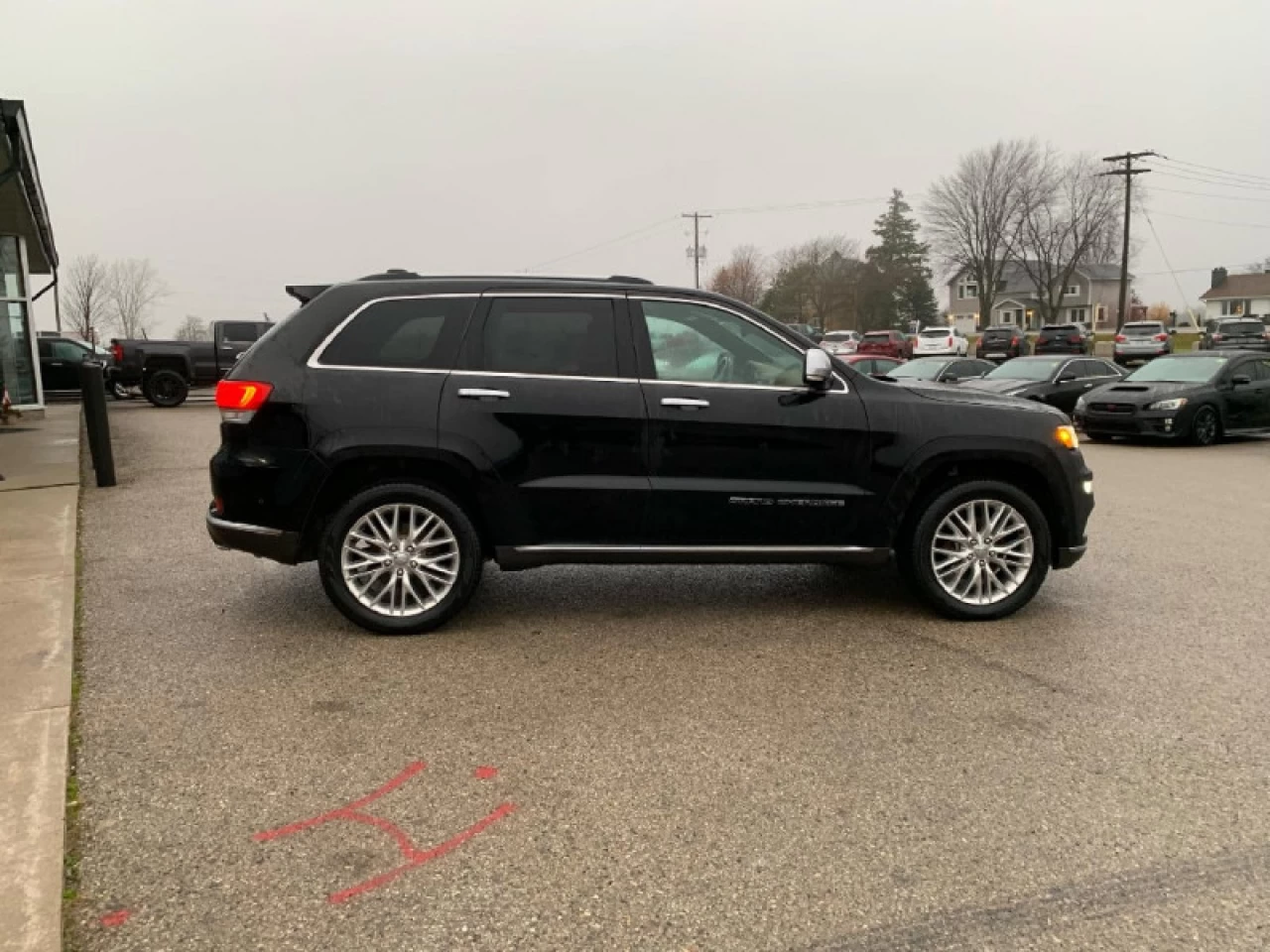 2017 Jeep Grand Cherokee Summit Main Image