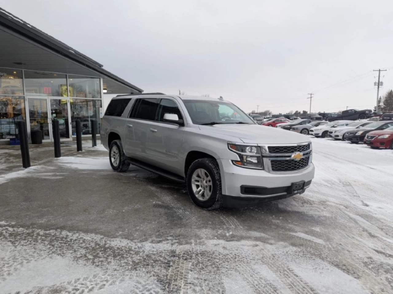 2016 Chevrolet Suburban 1500 LT Main Image