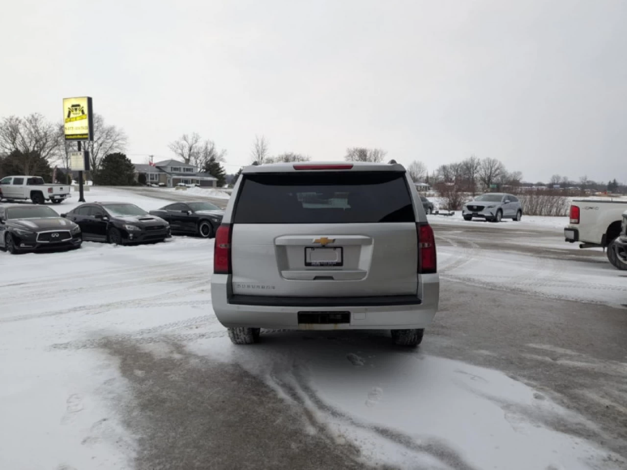 2016 Chevrolet Suburban 1500 LT Main Image