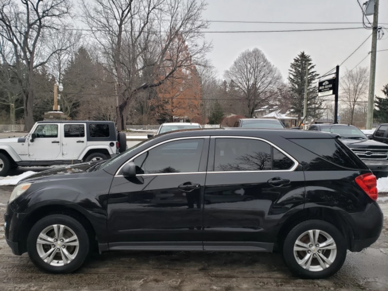 2013 Chevrolet Equinox AWD | 34 SERVICE RECORDS Main Image