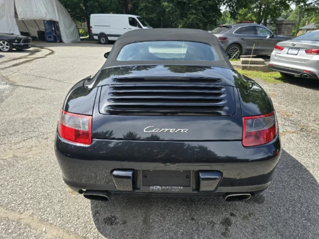 Porsche 911 CARRERA 2005