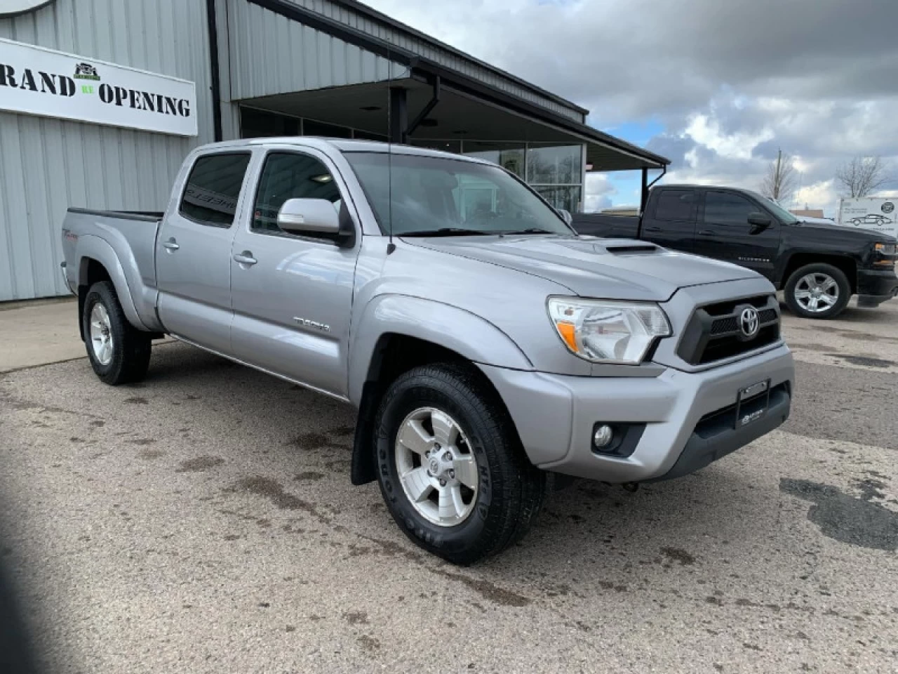 2015 Toyota Tacoma V6 Main Image